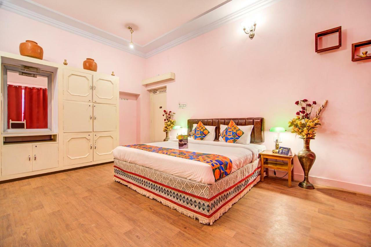 Hotel Pink Palace Jaipur Eksteriør bilde
